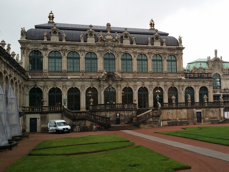 A-Lange-post2