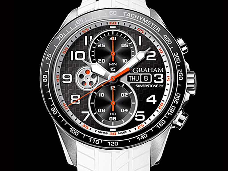 El reloj de Dan Wells es este cronógrafo Silverstone RS Racing con caja de 46 mm de acero, taquímetro, día y fecha, y un distintivo contador de segundos con forma de disco de frenos a las 9 horas.